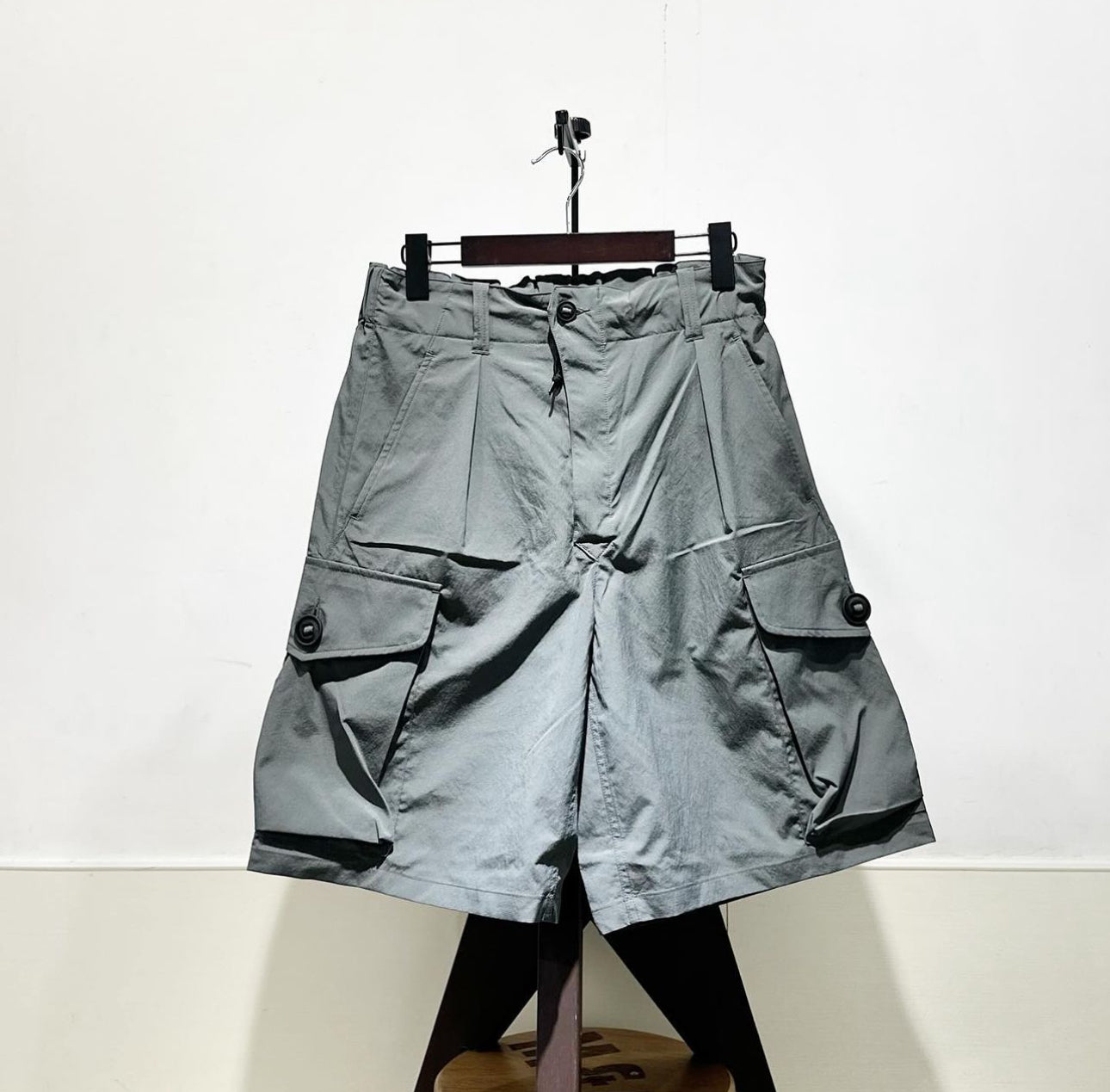 N.HOOLYWOOD HALF PANTS